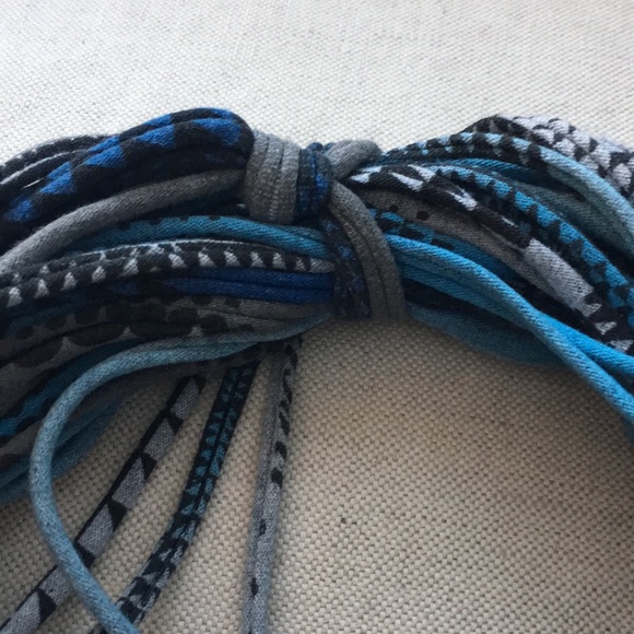 Statement, chunky multi-strand blue fabric necklace - Picture 4 of 4